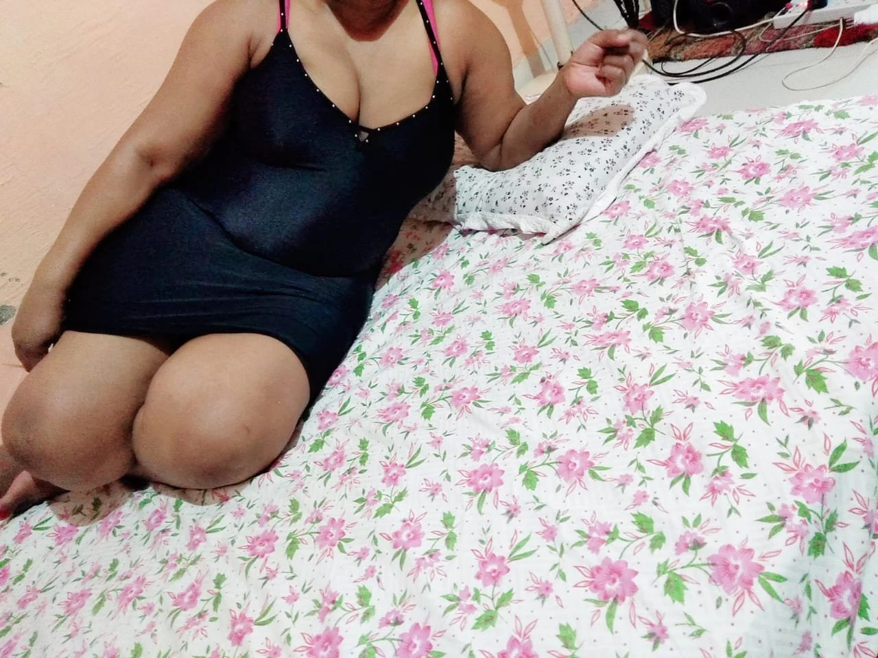 Bella – Burundian escort in Bangalore — 3 / 6