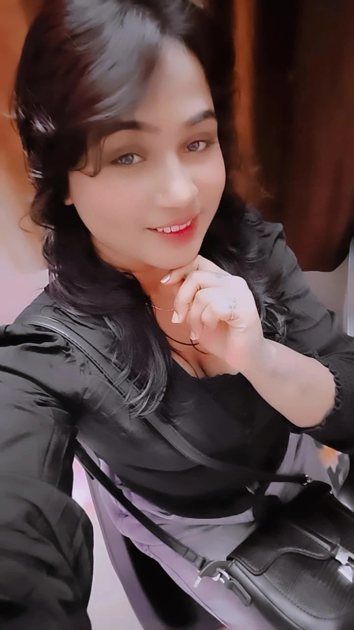 ALIYA CASH PAYMENT VIP GIRL GENUINE SERV – Indian escort in Ahmedabad — 2 / 5