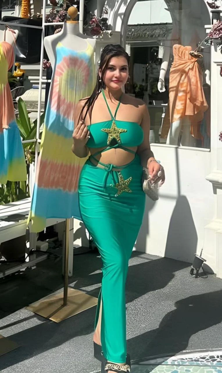 Sanjana service provider – Indian escort in Bangalore — 2 / 6