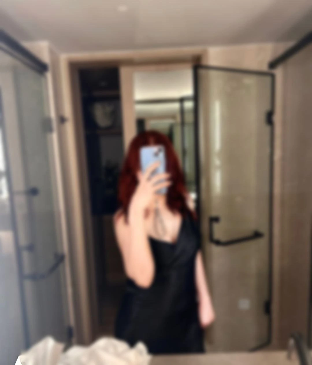 𝗣𝗿𝗮𝗰𝗵𝗶 𝗖𝗮𝗺 𝗤𝘂𝗲𝗲𝗻 &𝗠𝗲𝗲𝘁 – Indian escort in Bangalore — 2 / 13