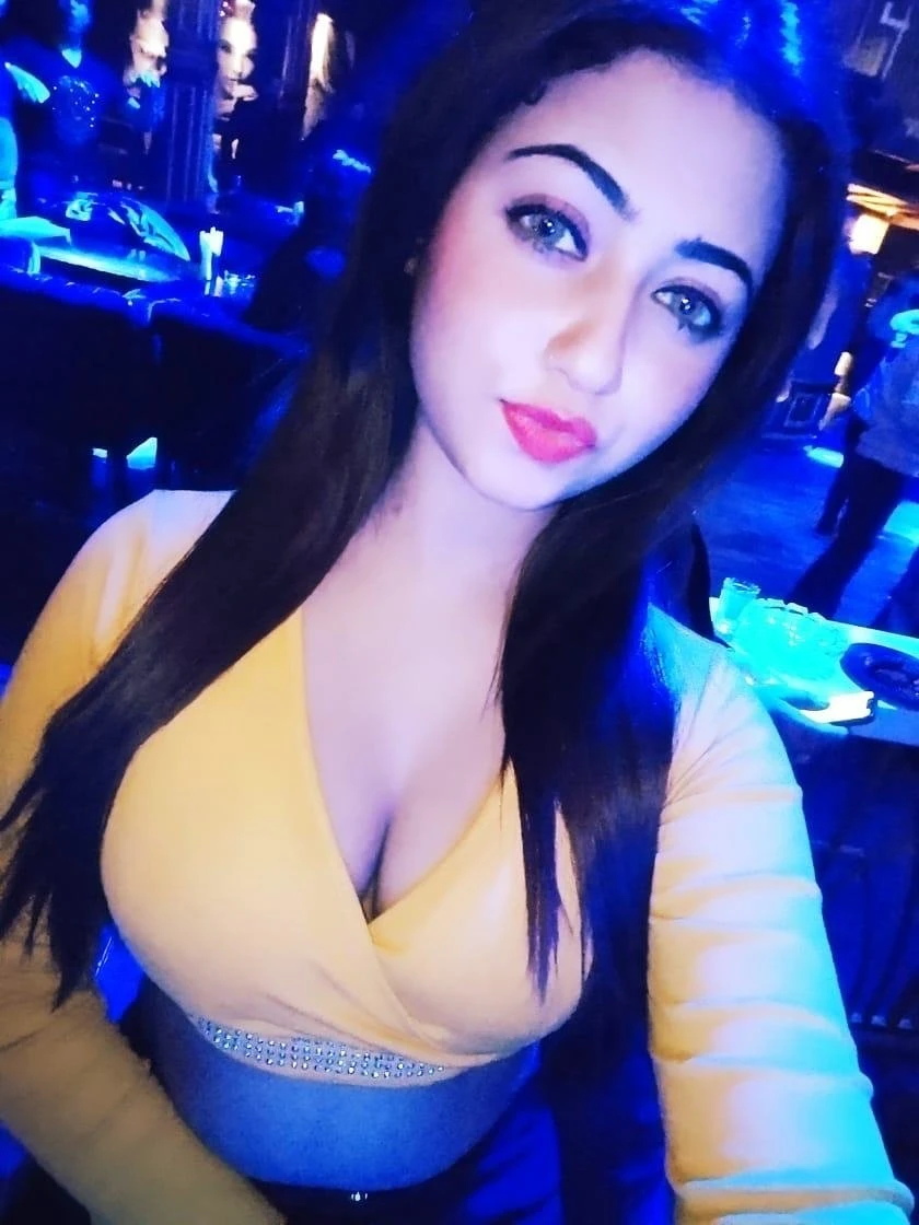 Sheetal khan Independent Chennai escort – Indian escort in Chennai — 5 / 6
