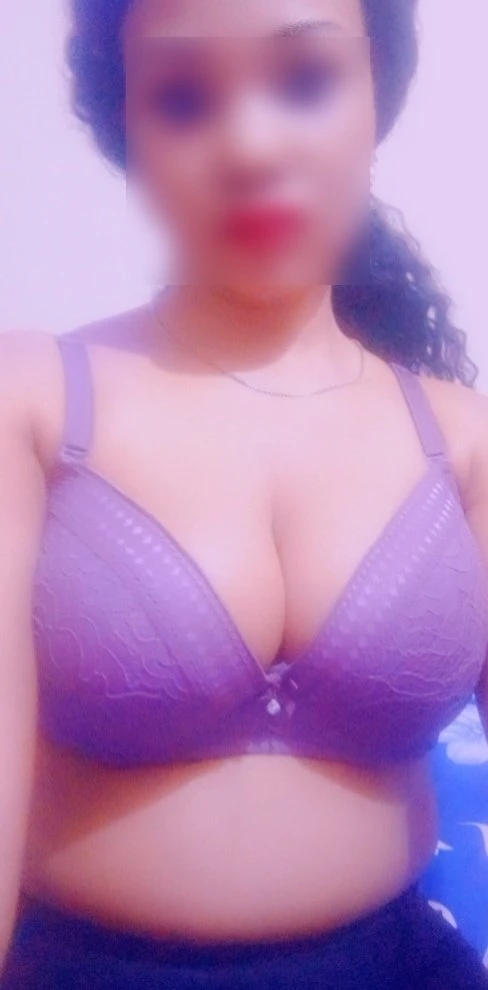 Mercy African Escort – South African escort in Bangalore — 3 / 7