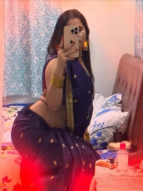 @Selviqueen TAMIL HIGH PROFILE VIP ESCOR – Indian escort in Chennai — 3 / 4