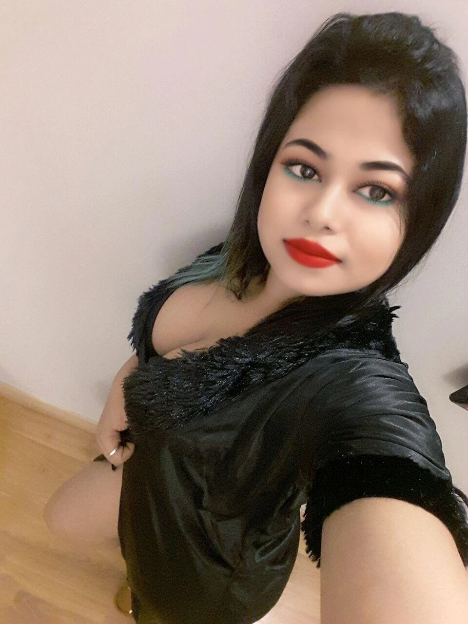 Varsha – Indian escort in Chennai, Escort, Chennai