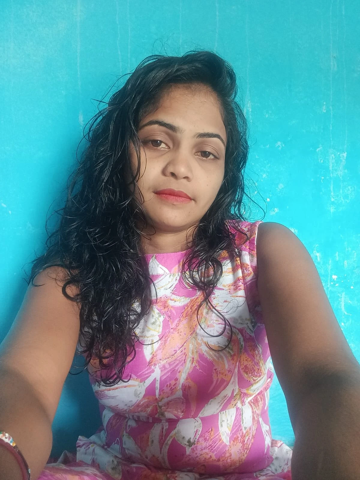 Independent Khusbu Cam & Real Meeting – Indian escort in Bangalore — 3 / 4