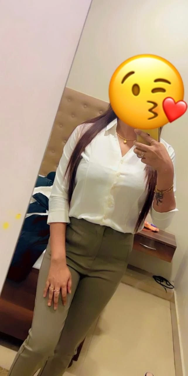 Dhruvika Independent Girl – Indian escort in Bangalore, Escort, Banga