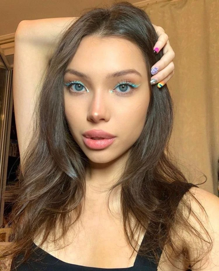 Milena – Ukrainian escort in Yerevan — 3 / 8