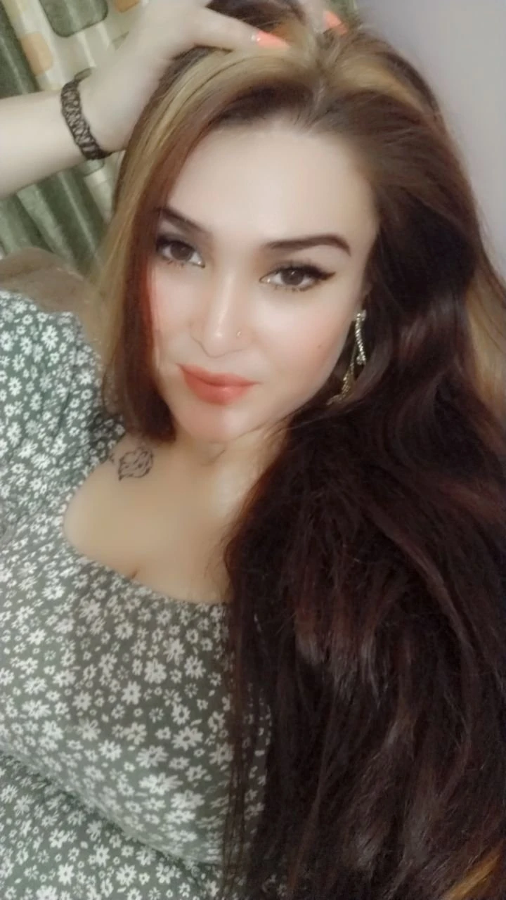 Mahi 𝟖𝟎𝟎𝟔𝟖𝟓𝟔𝟖𝟓𝟖 – American escort in Dehradun, Uttarakhand — 11 / 31