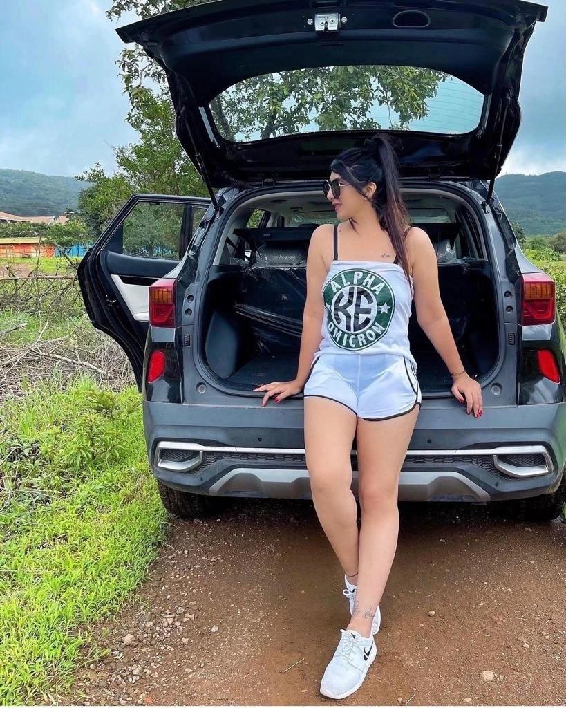 Jasmine Independent Model – Indian escort in Bangalore — 6 / 9