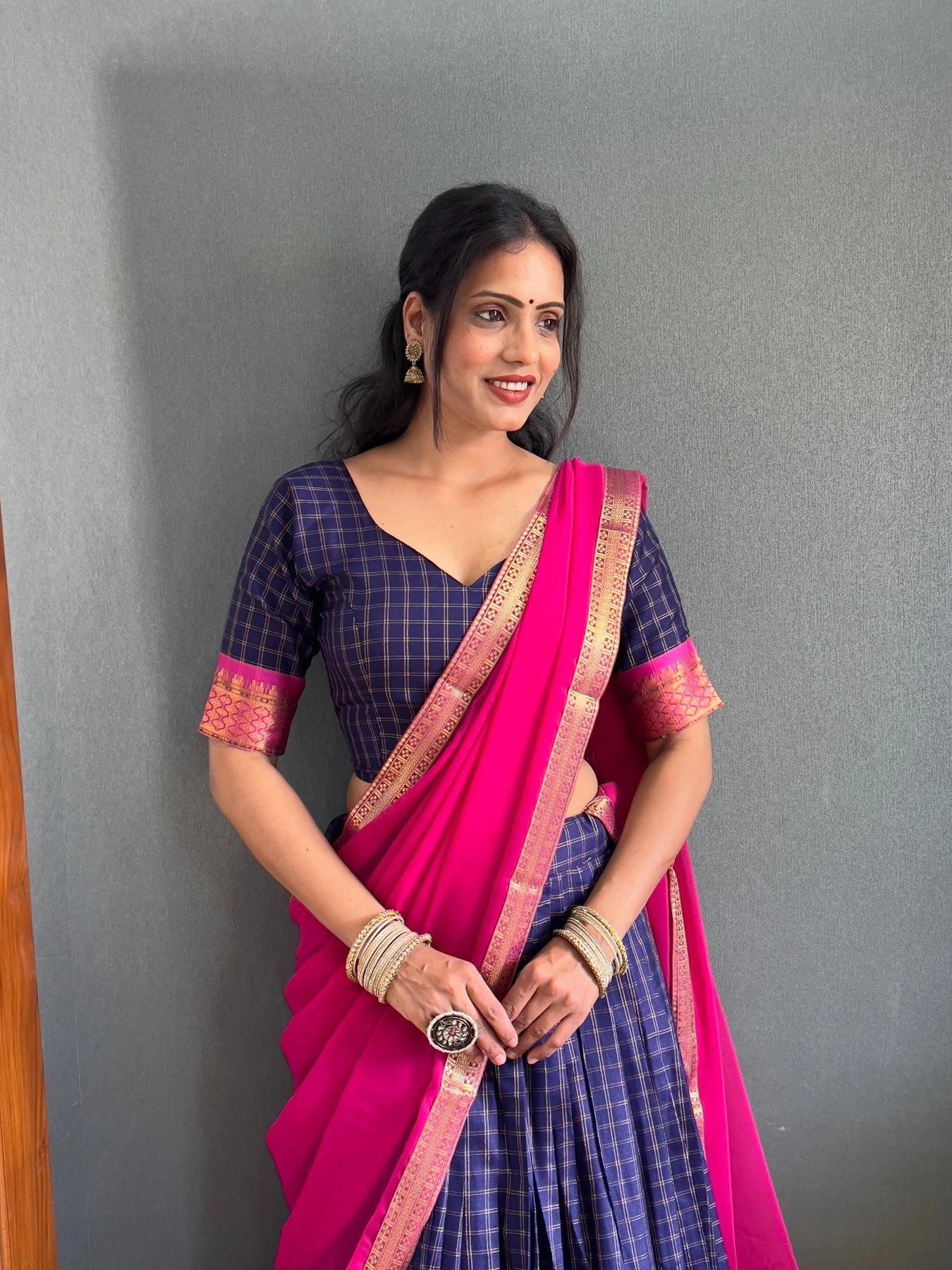 Nisha – Indian escort in Bangalore, Escort, Banga