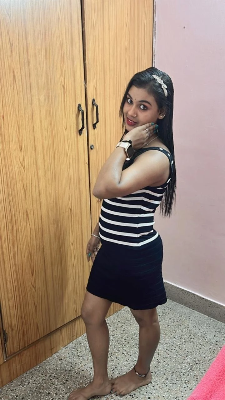 Ritu – escort in Bangalore — 2 / 3