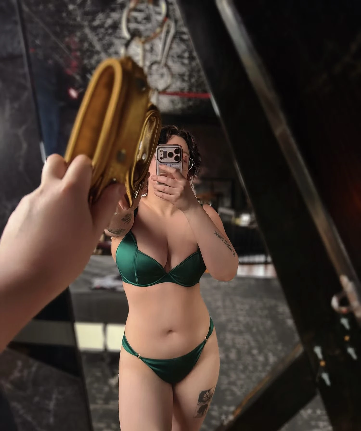 Bella – escort in Hong Kong — 4 / 14