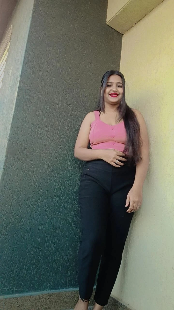 Kanika Roy – Indian escort agency in Ahmedabad — 2 / 5