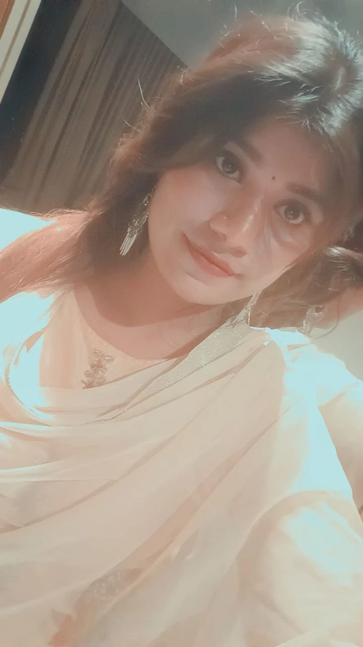 Zoya Hot Vip Call Girl in Bangalore – Indian escort in Bangalore — 6 / 8