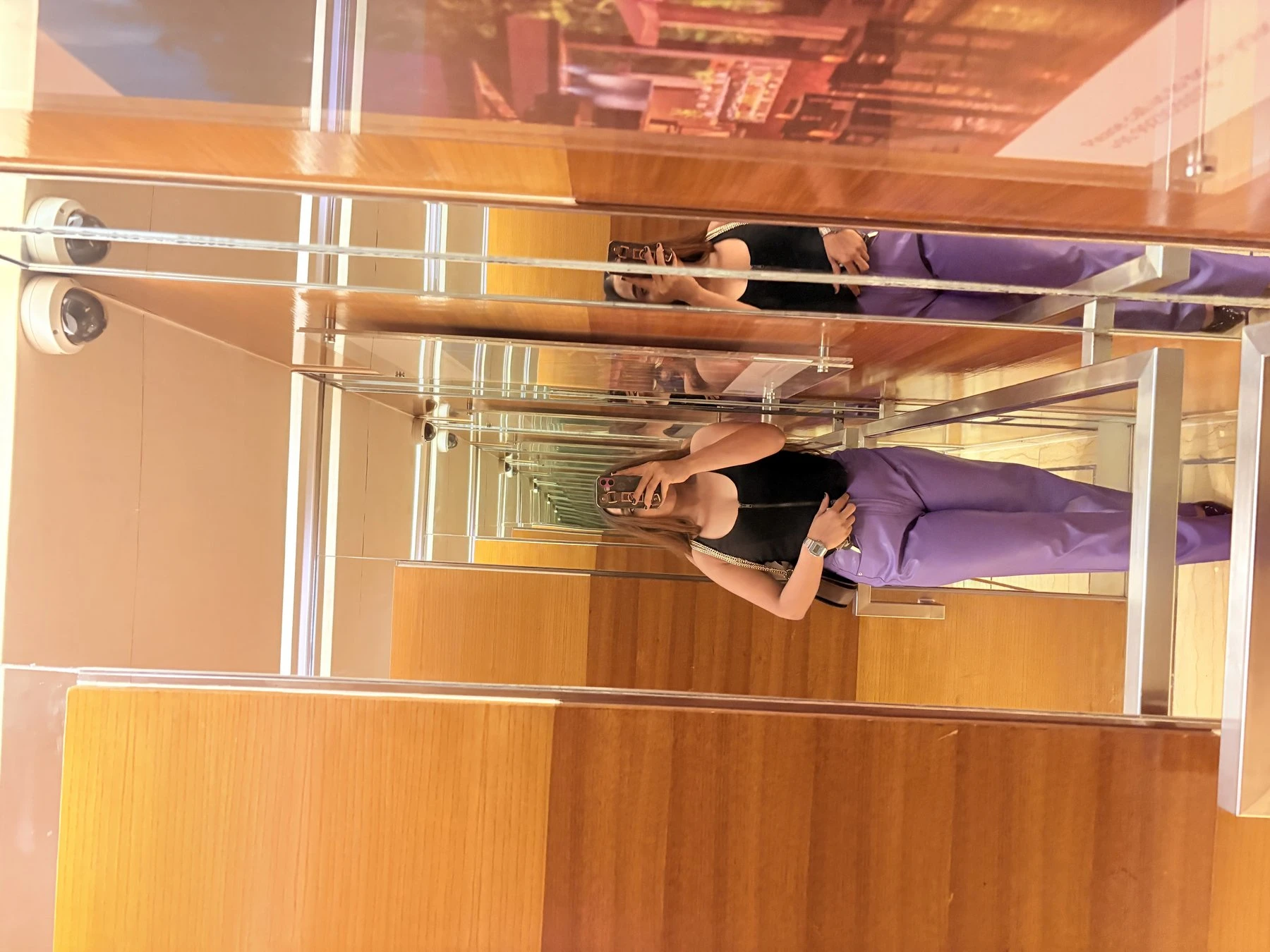 Kiara – Indian escort in Hong Kong — 7 / 9