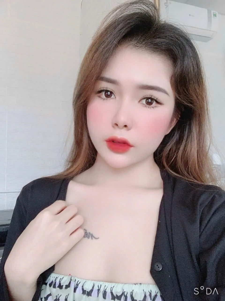 Nhiyeu – escort in Tirana — 4 / 8