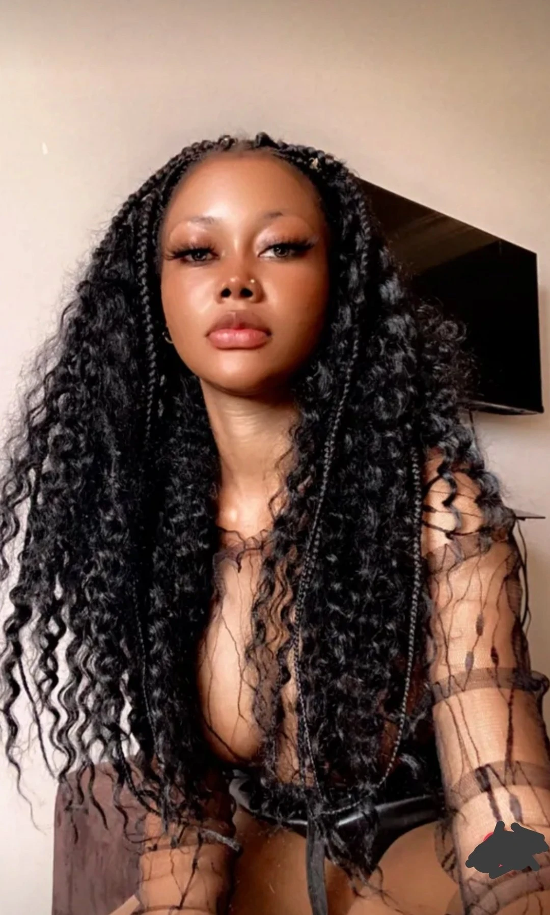 Mira Bel – Angolan escort in Bangalore — 2 / 7