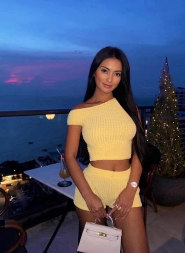 Cathanella in town – Cambodian escort in Hong Kong, Escort, Hong Kong