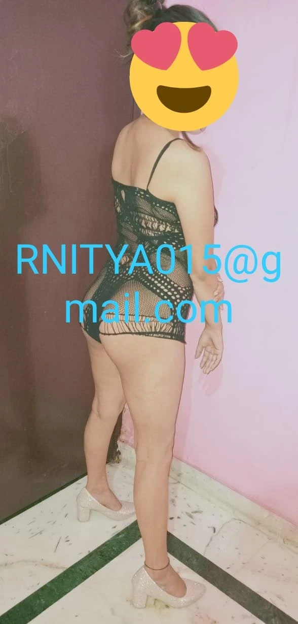 Live Cam Show Available – Indian escort in Bangalore — 3 / 6