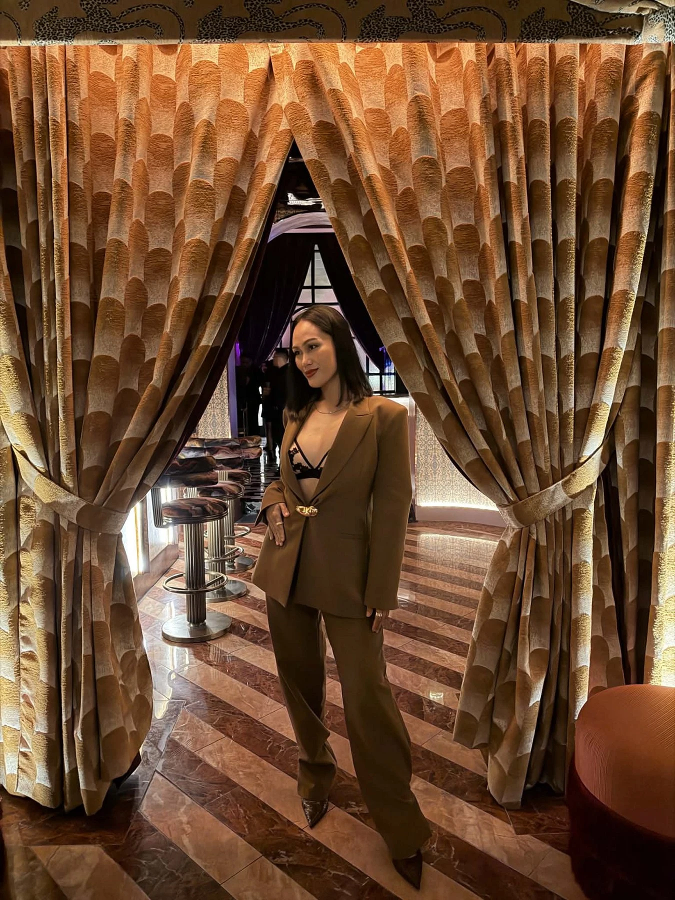 Elite Courtesan GFE – Filipino escort in Hong Kong, Escort, Hong Kong