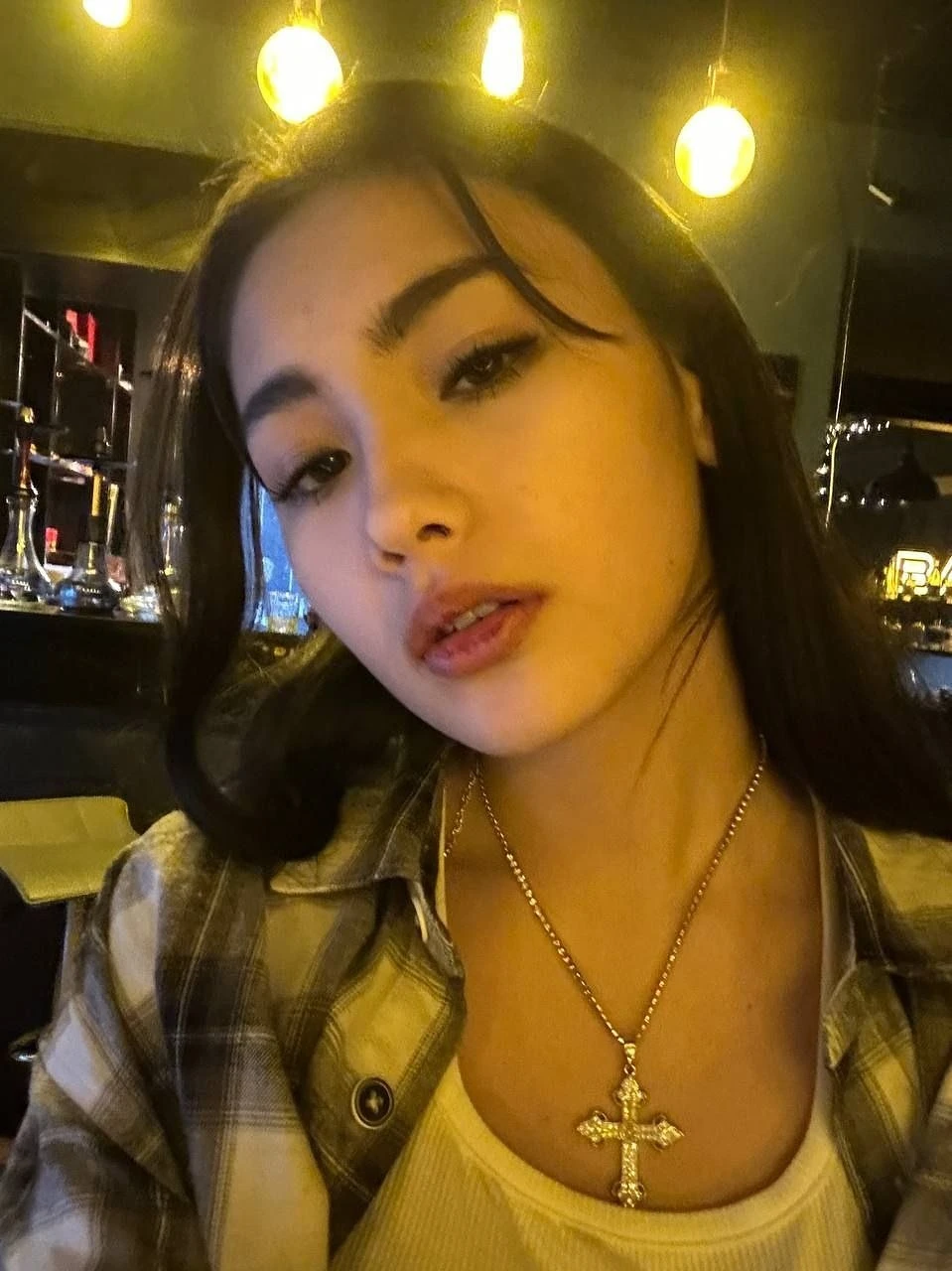 Helen – Kazakhstani escort in Hong Kong — 13 / 14