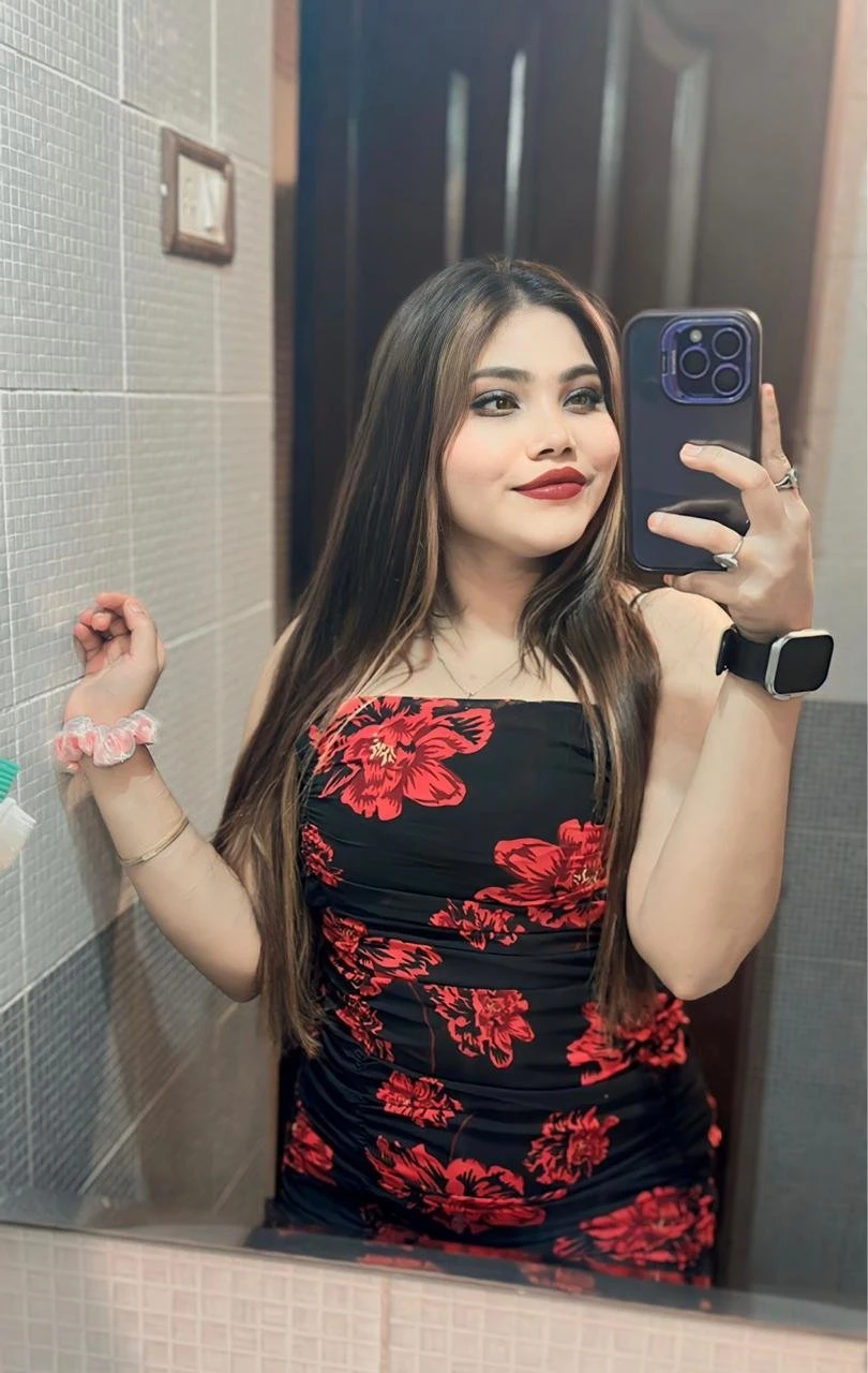 Russian and Indian Top Class – Indian escort in Chennai — 1 / 5