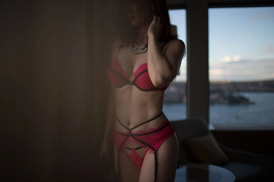 Isabella TODAY - Dec. 4th – Canadian escort in Hong Kong — 8 / 13