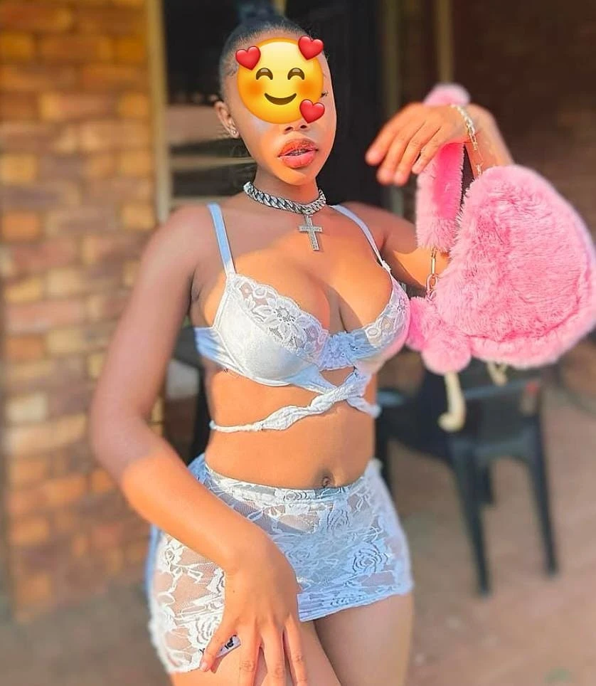 BeLLa NeW ArRiVaL FrOm KeNyA – Kenyan escort in Ahmedabad — 4 / 5