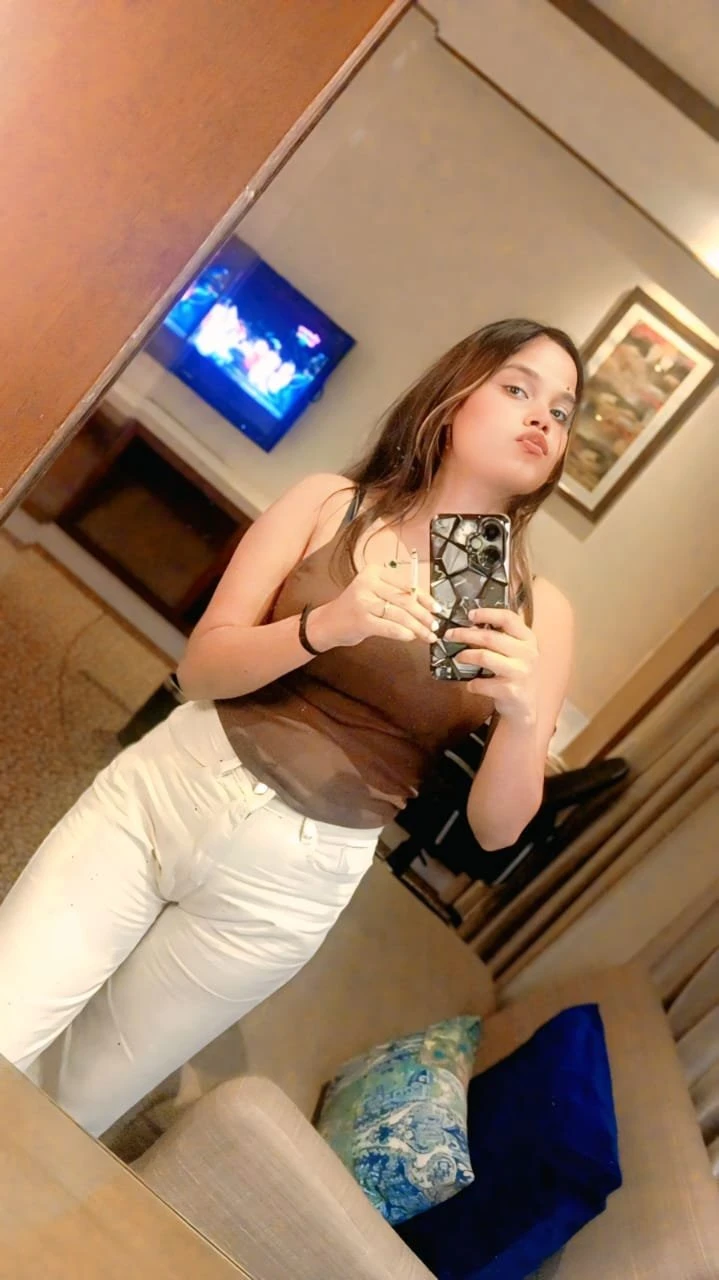 Ragini – escort in Gurgaon — 2 / 4