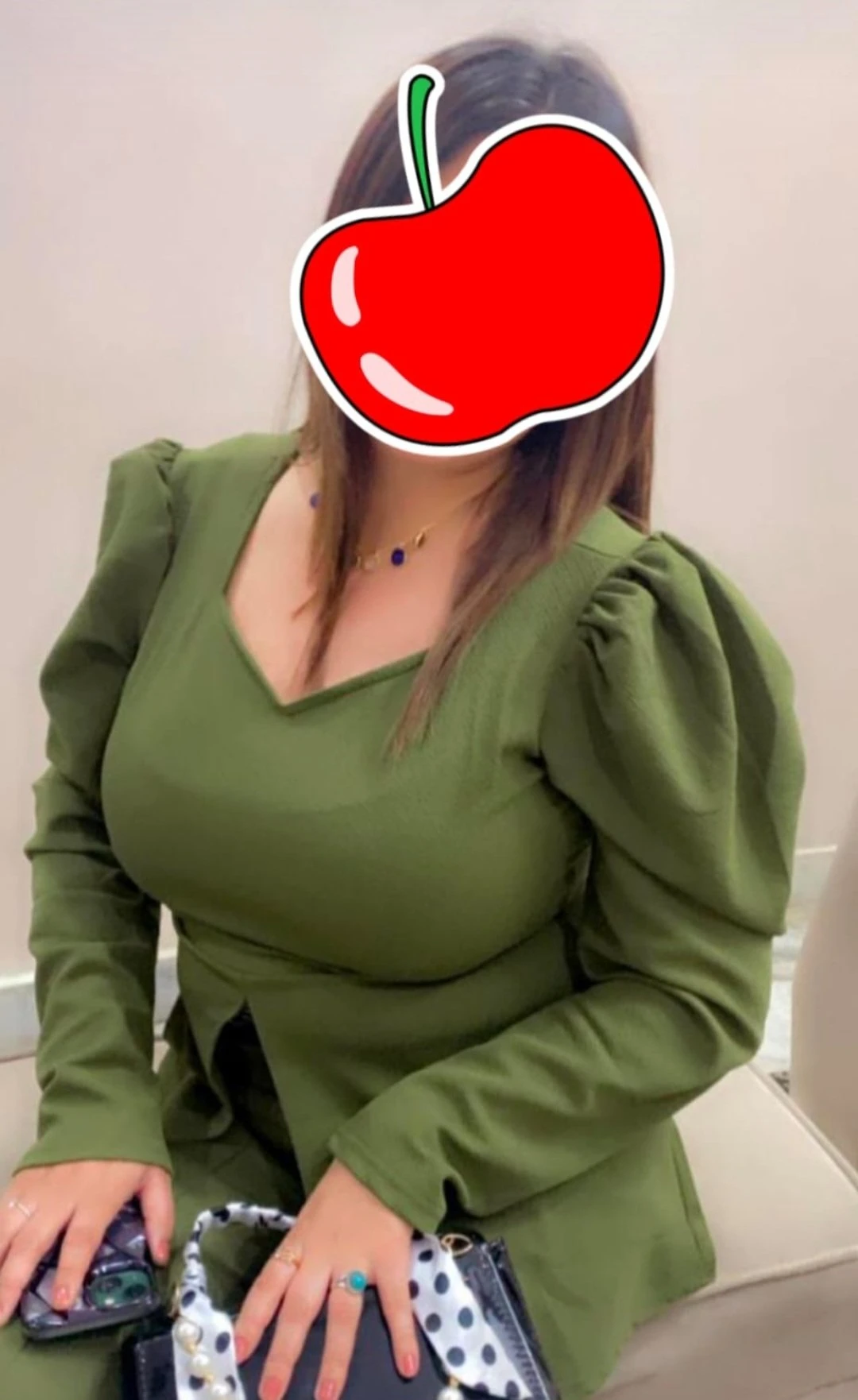 Radhika Independent Bangalore Escort – Indian escort in Bangalore — 4 / 5
