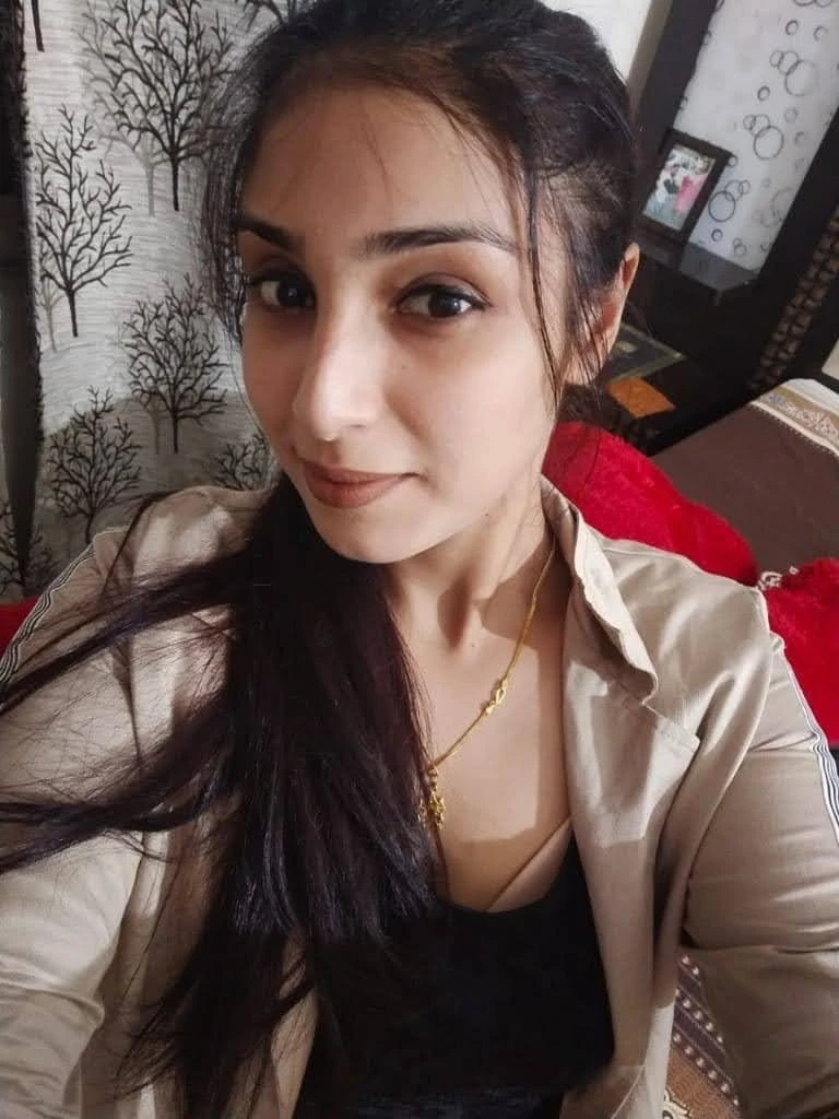 Rabiya Escort Live Meet – Indian escort in Chandigarh, Escort, Chandigarh