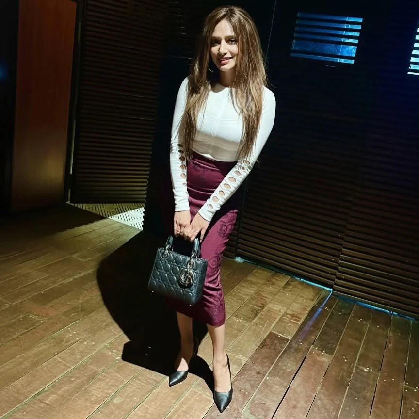 Call Girls Escorts Services Vvip No Adva – Indian escort in Candolim, Goa, Escort, Candolim