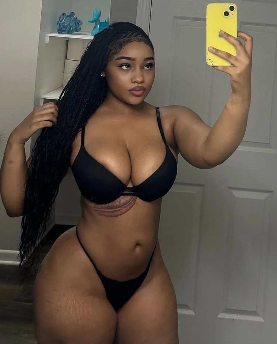 Angel – Gambian escort in Ahmedabad — 4 / 5