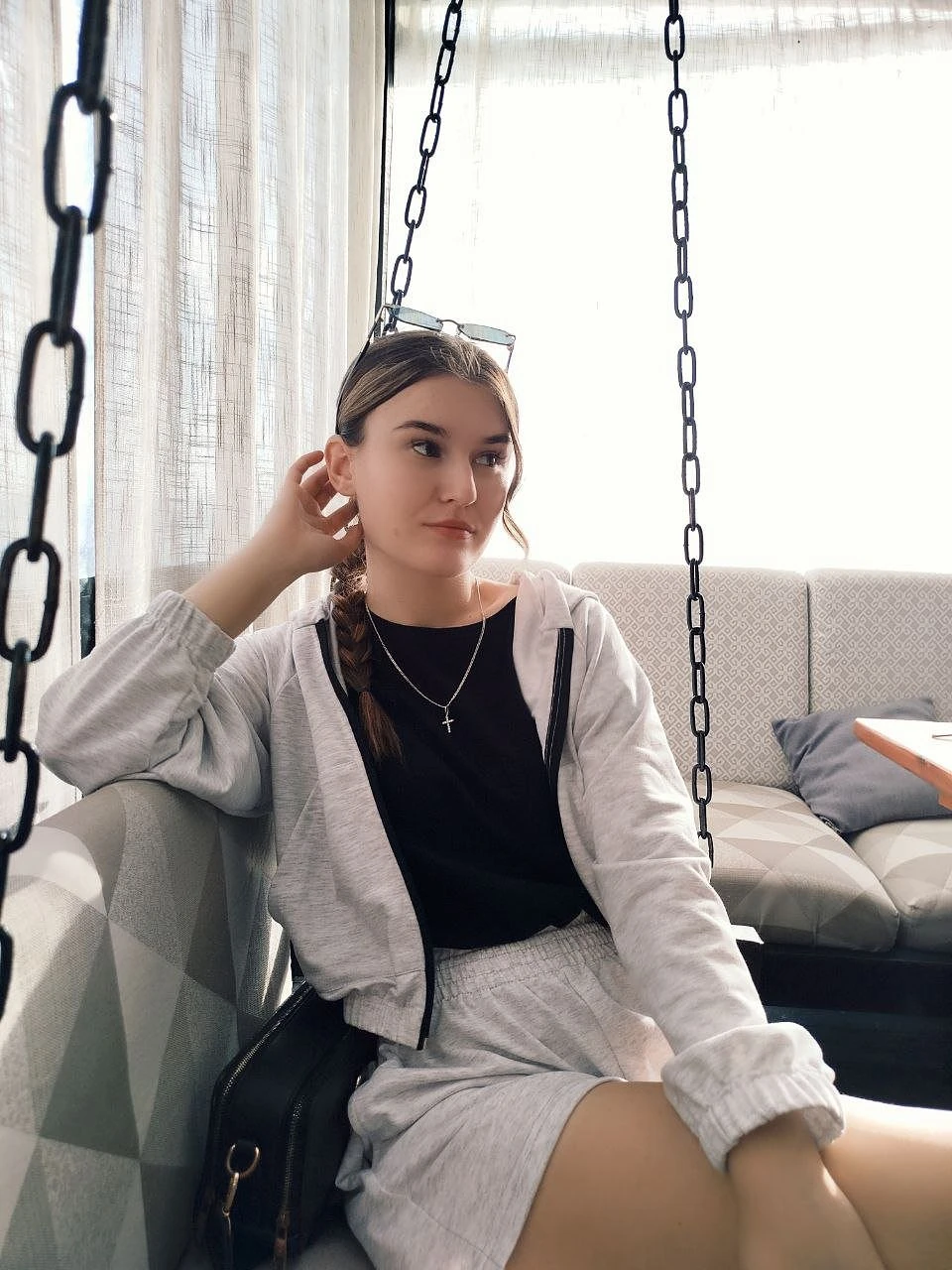 Adeline Deep Choker – Russian escort in Hong Kong — 5 / 9