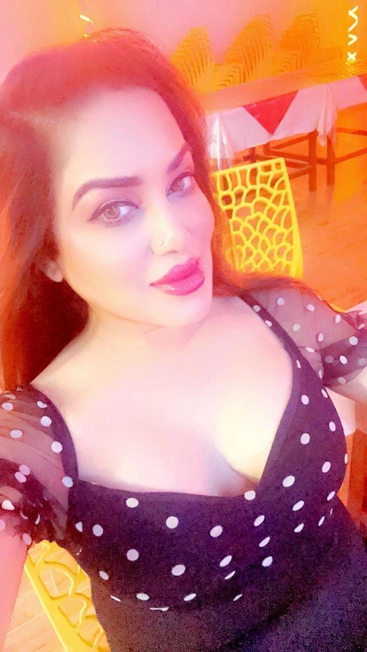 Jeni – Indian escort in Candolim, Goa — 3 / 11