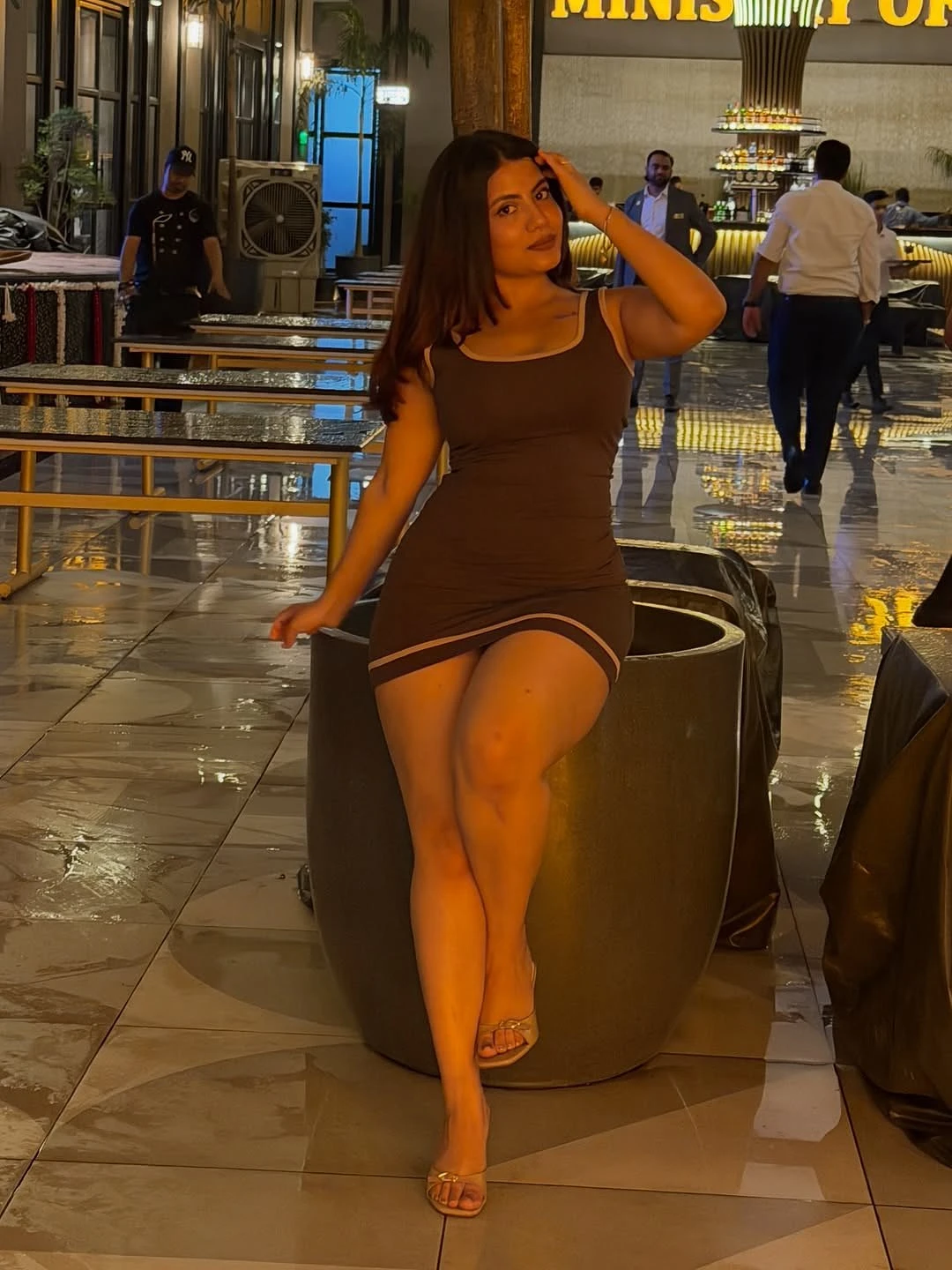 Himani – Indian escort in Bangalore — 2 / 5