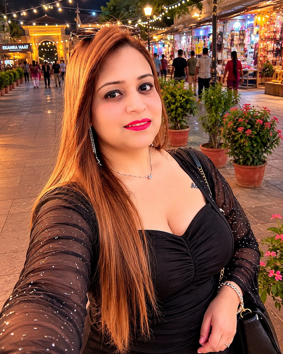 Samira – Indian escort in Bhubaneshwar — 2 / 9