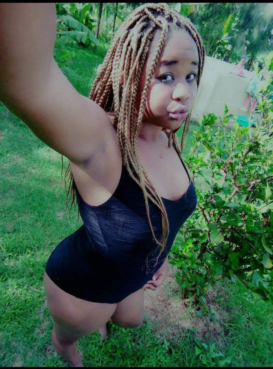 Ladasha – South African escort in Ahmedabad — 4 / 5