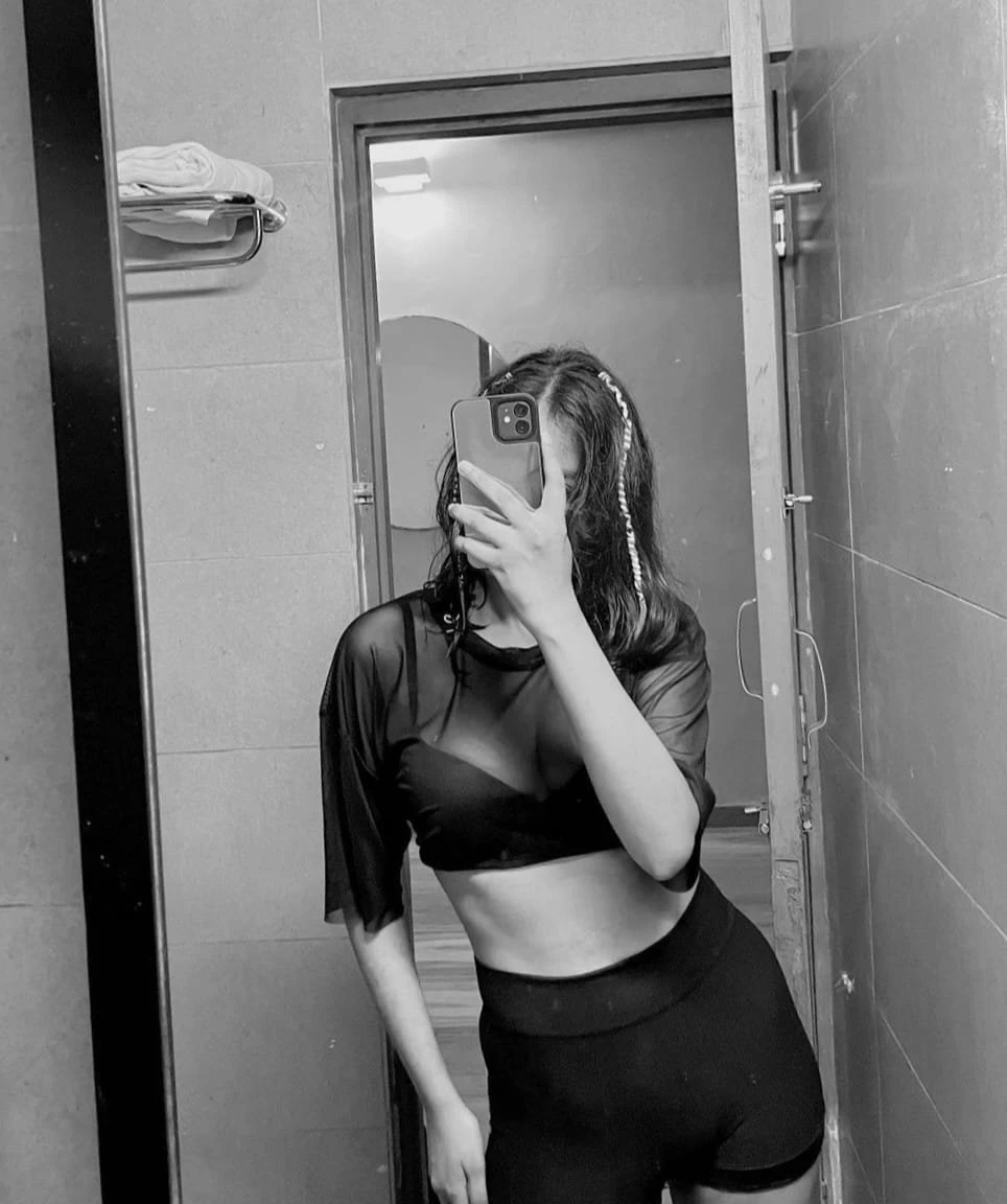 Just Landed!1stime in Chennai Wet Ronika – Indian escort in Chennai — 3 / 4
