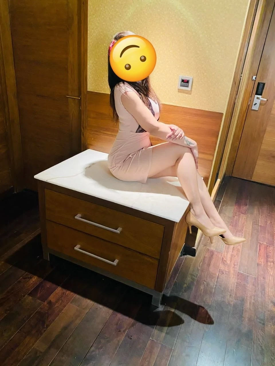 Nikky – escort in Gurgaon — 2 / 5