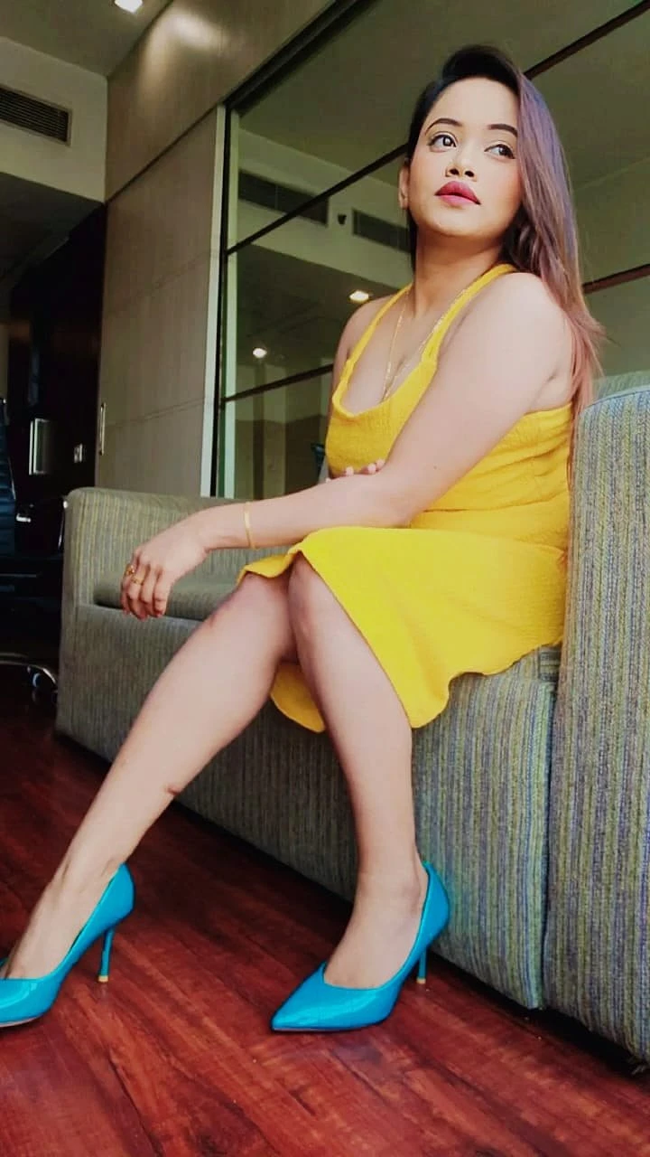 VIP INDEPENDENT ESCORT HERE – Indian escort in Bangalore — 3 / 8