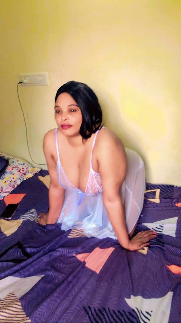 Kayla Hot Girl Btm Layout – South African escort in Bangalore — 3 / 4