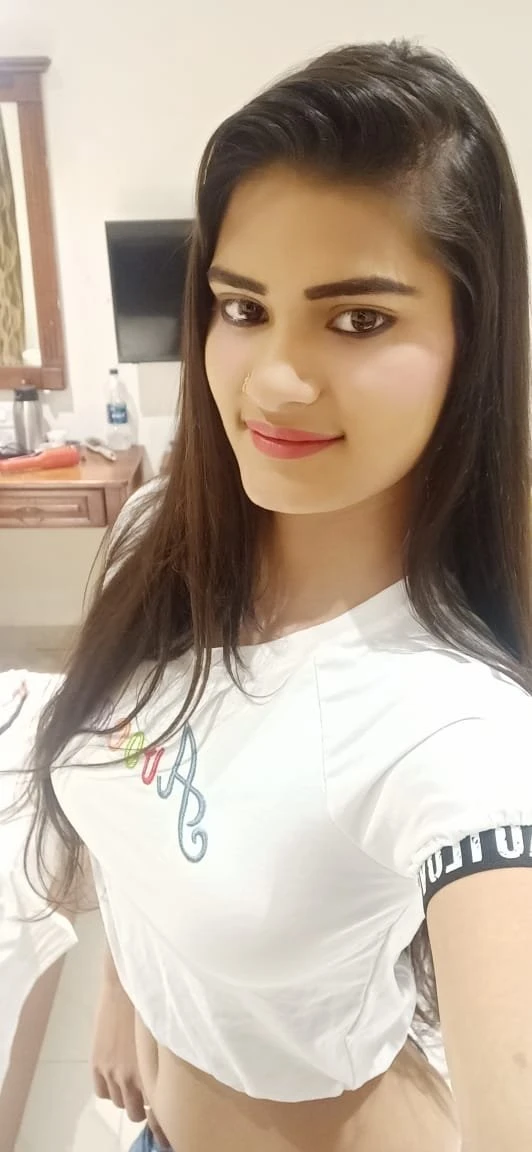 Pay After Service Escort Girl – Indian escort in Bangalore — 3 / 5