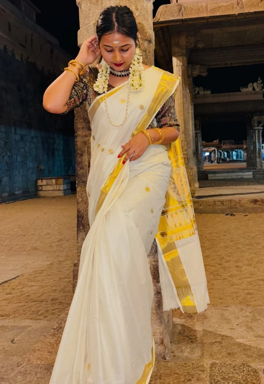 Unlimited Fun With Chennai Kajal Reddy – Indian escort in Chennai — 1 / 5