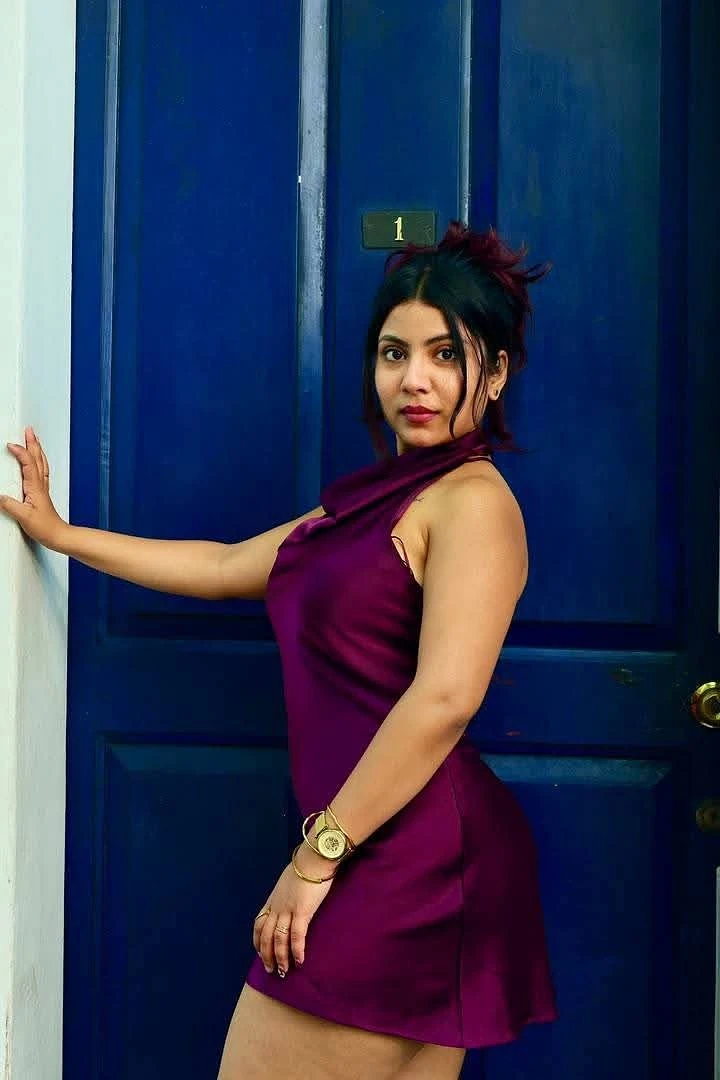 Trisha Unlimited Shots Day Night Goa – Indian escort in Candolim, Goa — 2 / 6