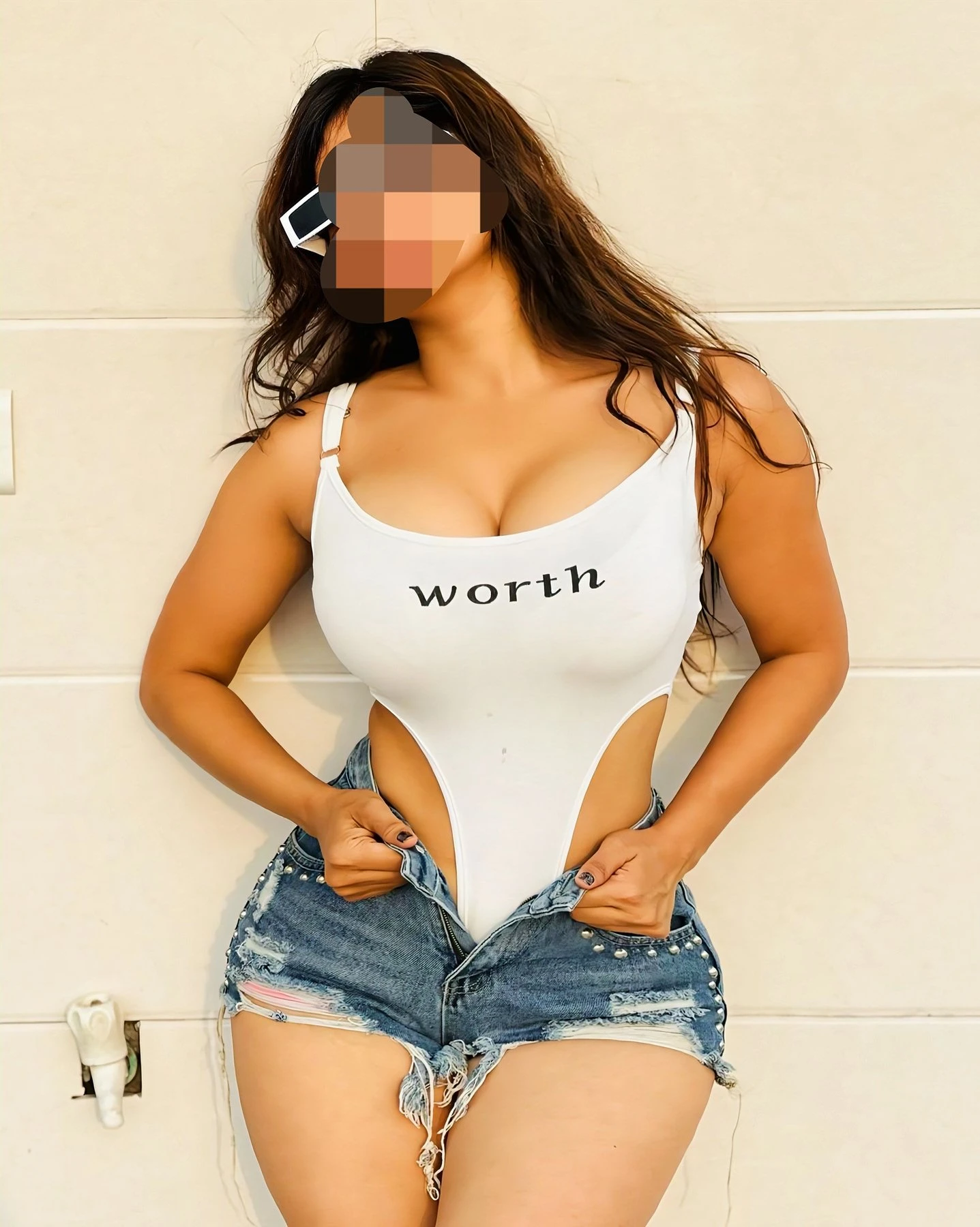Indigo Airhostess. Real Meet. Cam – Indian escort in Bangalore — 28 / 30