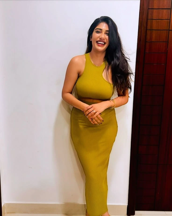 My Self Manshi Call Girl Service – escort in Faridabad — 3 / 5