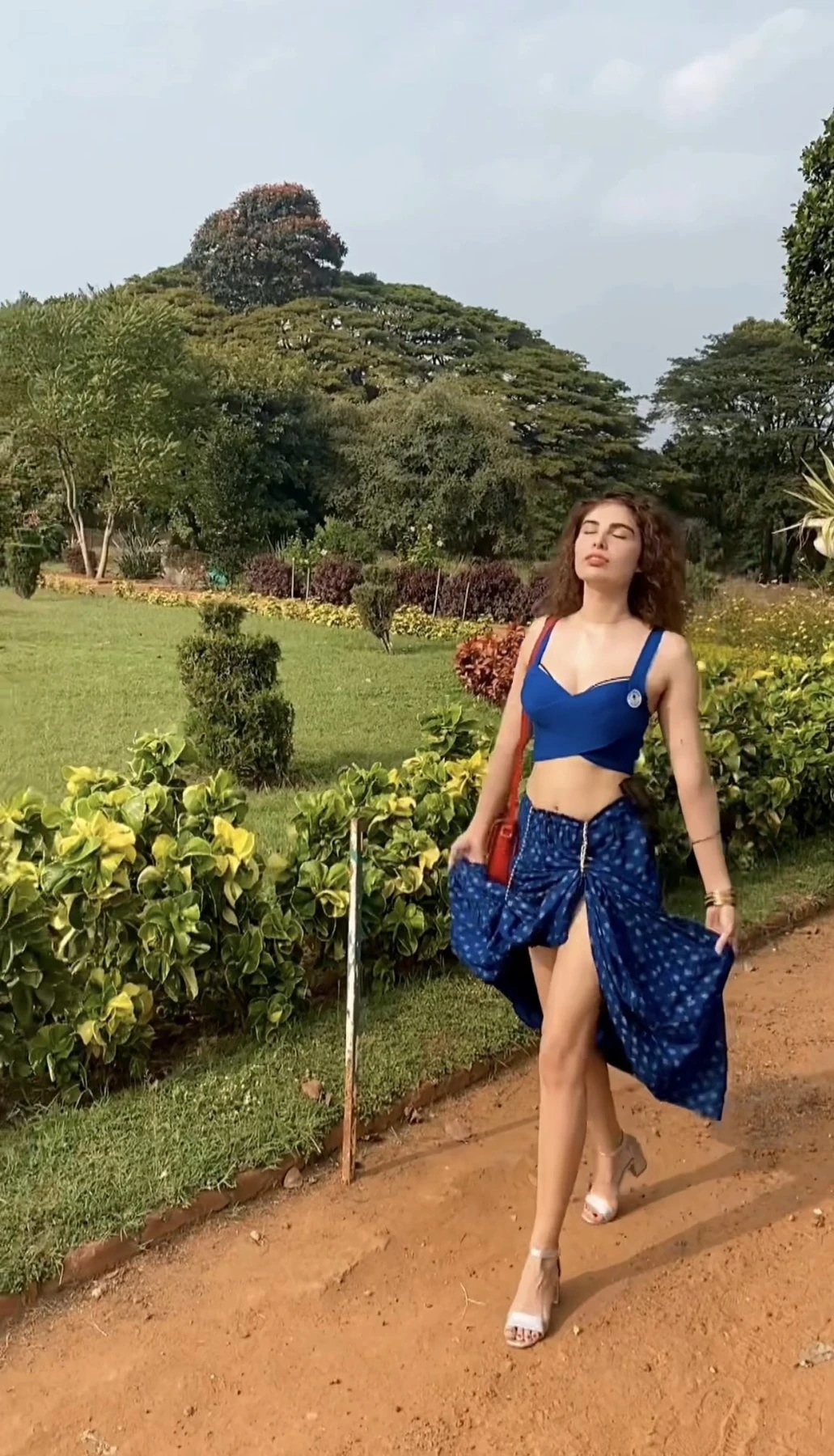 Miss-red-velvet.com 14-15th august – Danish escort in Ahmedabad — 14 / 16