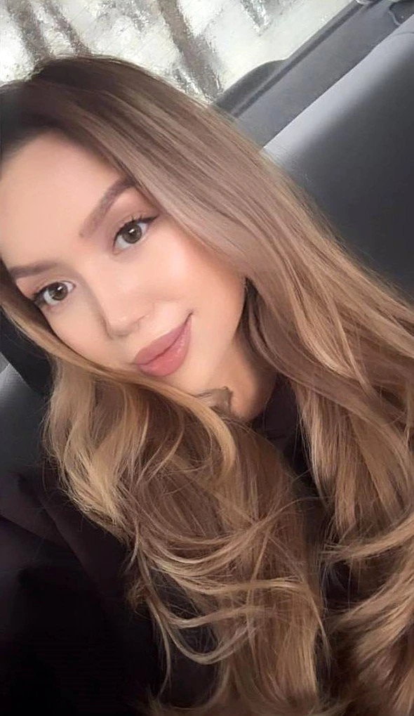 Amira Naughty Kitten – Kazakhstani escort in Hong Kong — 2 / 12