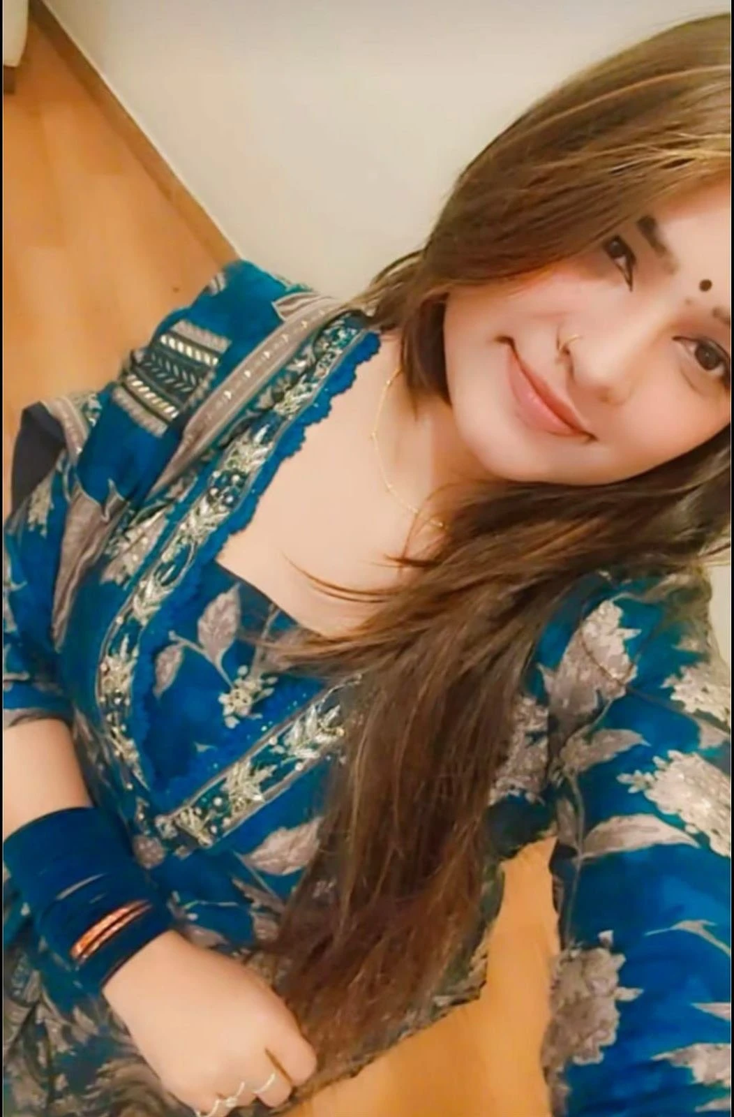 Ankita Kapoor – Indian escort in Bangalore — 2 / 6